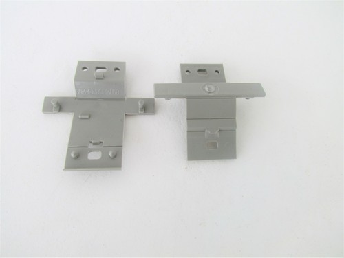 Hinge fuel tank filler neck